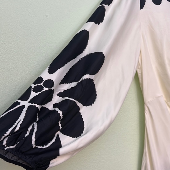 FARM Rio Palermo Floral Long Sleeve cutout Dress size L - Picture 4 of 13